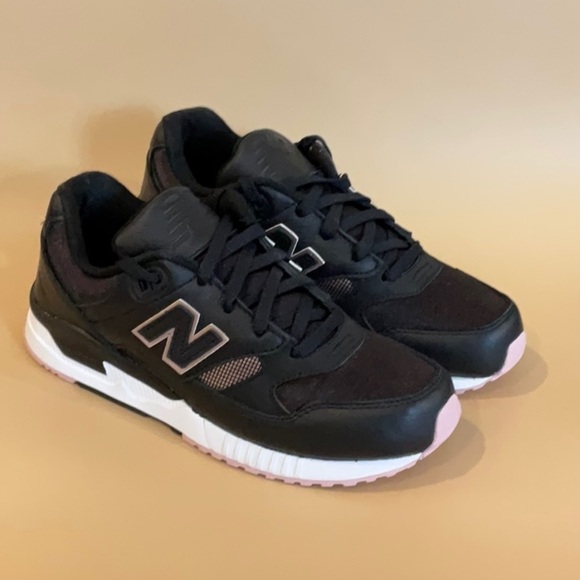 New Balance 530 Woman’s black metalic - Picture 1 of 11